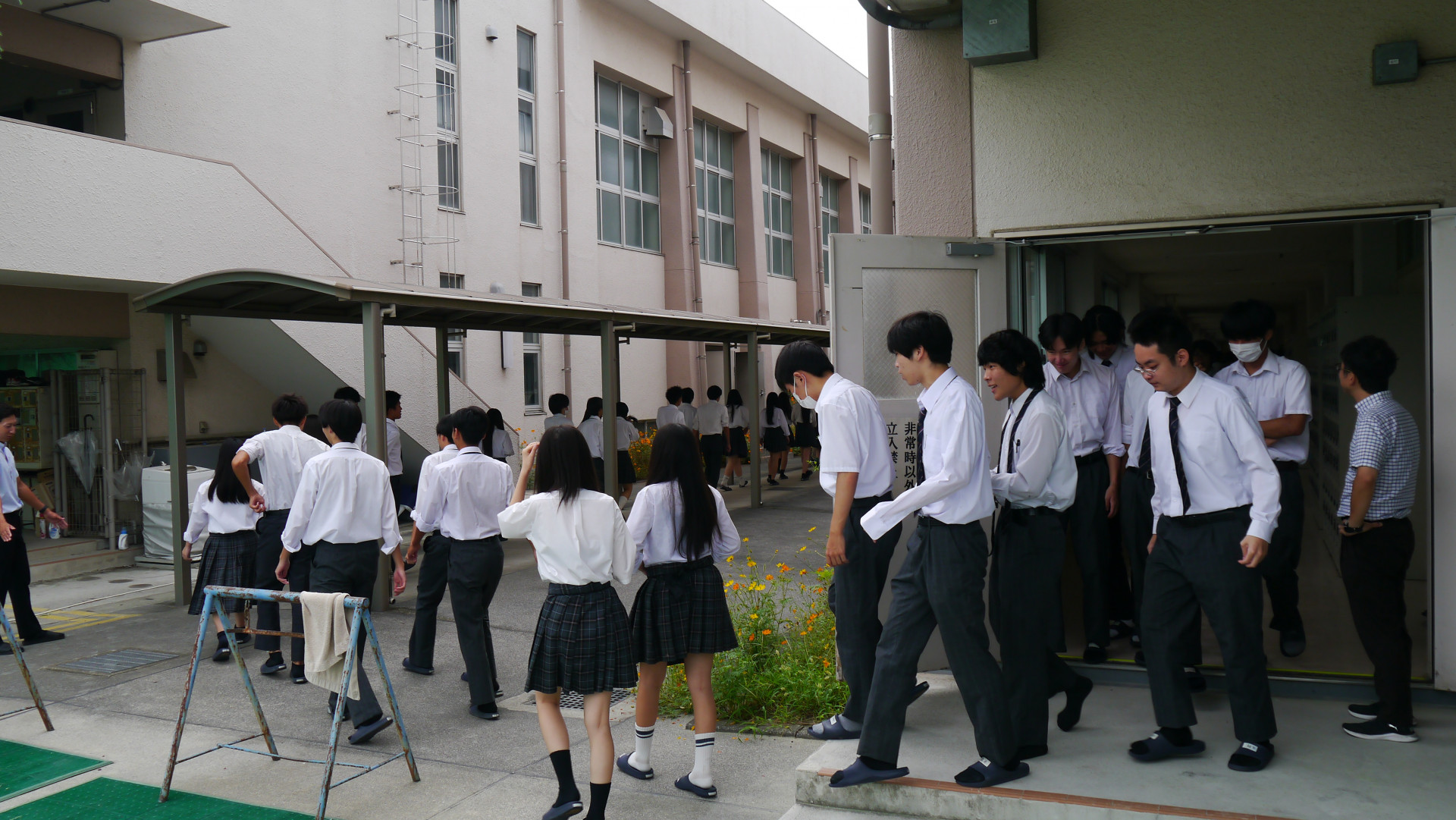 避難訓練 (3).JPG